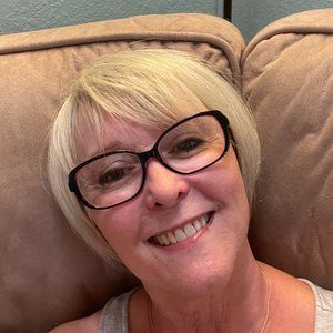 Meet your Posher, Robin